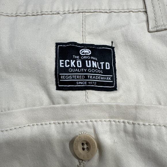 ECKO UNLIMITED MENS SHORTS SIZE 40 Cream Color, 5 Pockets - Picture 11 of 12